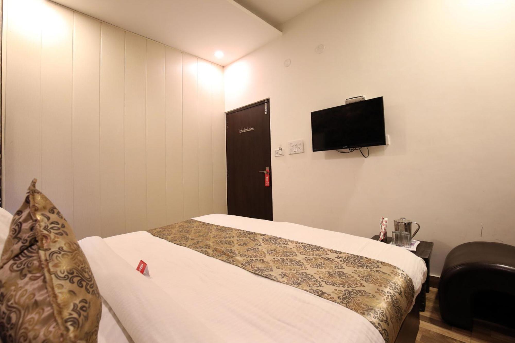 Hotel O Rich Inn Амритсар Экстерьер фото